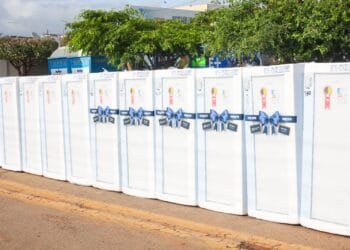 Prefeitura de Anápolis e Equatorial promovem troca de 60 geladeiras no Residencial Copacabana; veja como participar