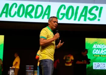 Justiça rejeita ação do PT e garante vitória judicial de Gustavo Gayer em disputa sobre vídeo publicado nas redes