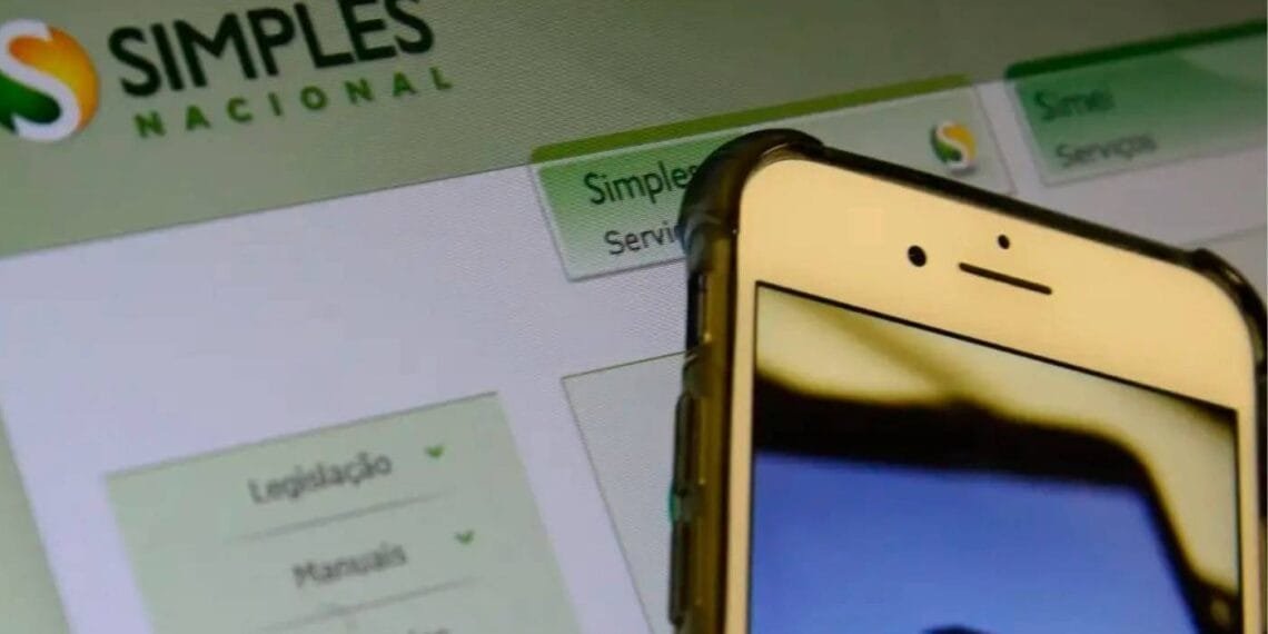 Simples Nacional: defasagem da tabela prejudica competitividade, apontam representantes do setor