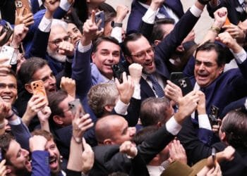 Entenda os principais pontos do projeto da dosimetria aprovado pelo Congresso