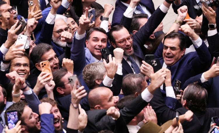 Entenda os principais pontos do projeto da dosimetria aprovado pelo Congresso