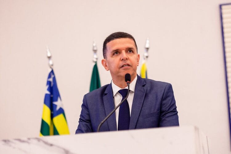 “Que tipo de democracia estamos vivendo?”, questiona Wederson Lopes após decisão de Moraes sobre PL da Dosimetria