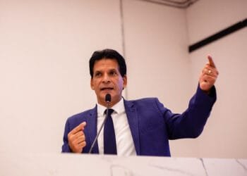 Gasolina mais cara de Goiás? Vereador cobra investigação e mira suposto cartel em Anápolis