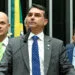 Após articulação de Flávio Bolsonaro, EUA anunciam medida contra PCC e Comando Vermelho e senador comemora