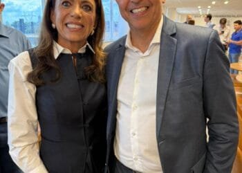 Ao lado de Gracinha Caiado, Wederson Lopes confirma pré-candidatura a deputado federal e mira representação de Anápolis em Brasília