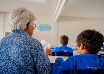 Prefeitura convoca 50 cuidadores e orienta apresentação para contratação na rede municipal de educação