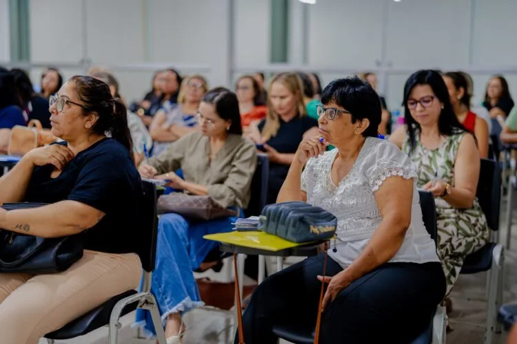 Veja lista dos 50 cuidadores convocados para rede municipal de educação
