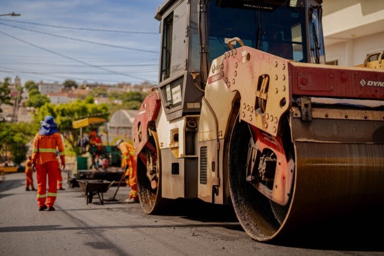 Prefeitura avança com recapeamento na Avenida Goiás e prepara próxima frente de obras na Benvindo Machado