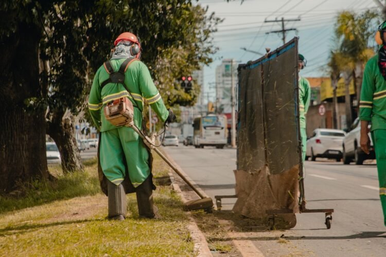 Confira a programação dos serviços de zeladoria desta segunda-feira (18) em Anápolis