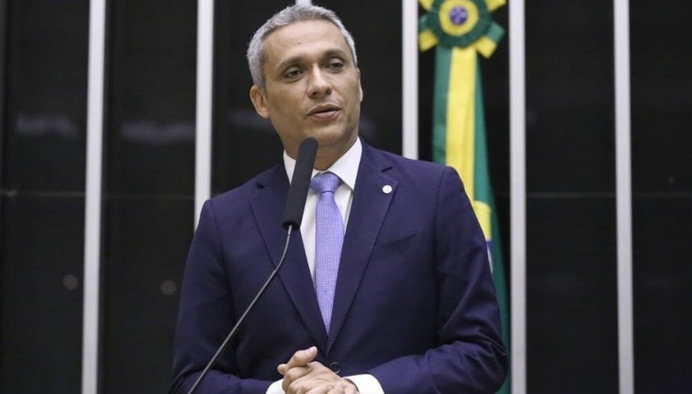 Câmara aprova PL de Gustavo Gayer para endurecer combate ao narcotráfico e crime organizado nas fronteiras