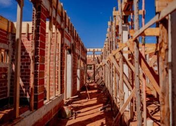 Obras da USF Vila Esperança avançam e unidade deve ampliar atendimento na região