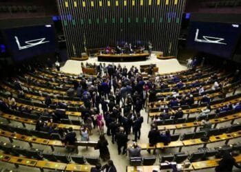 Comissão especial pode acelerar aumento do teto do MEI na Câmara, afirma Lupion