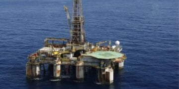 STF retoma julgamento sobre divisão dos royalties do petróleo