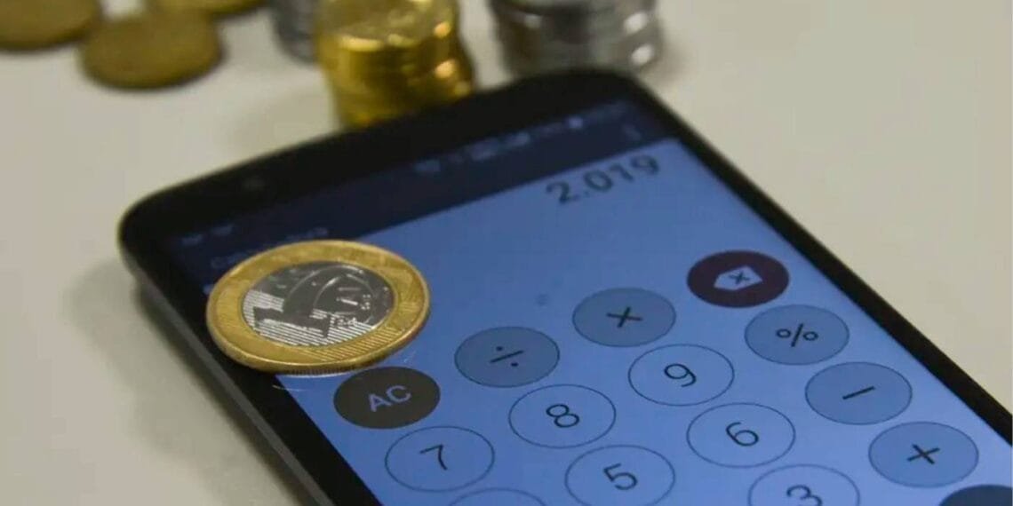 Selic cai para 14,5%, mas segue acima do considerado ideal pela indústria