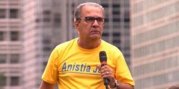 “PT não tem moral para acusar ninguém”, diz Malafaia ao defender Flávio Bolsonaro