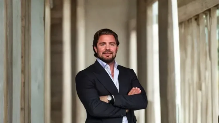 Suposto financiamento de filme sobre Bolsonaro ganha novo capítulo após nome de Daniel Vorcaro surgir em produções sobre Lula e Temer