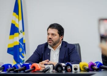 “Nossa resposta será com obras e entregas”, diz Márcio após ataques de Roberto Naves