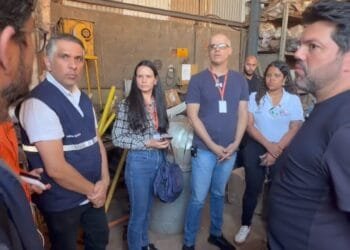 O que foi encontrado em um ferro-velho de Anápolis mobilizou autoridades e gerou alerta na cidade