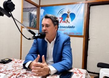 “Atacar Gustavo Gayer causa rejeição e não dá resultado”, afirma Jean Carlos ao sair em defesa de pré-candidato ao Senado