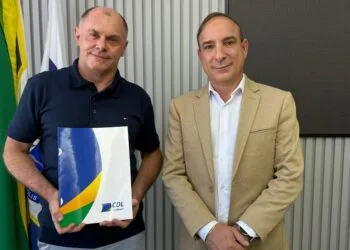 Acordo entre CDL e SindAnápolis garante vantagens exclusivas para servidores municipais