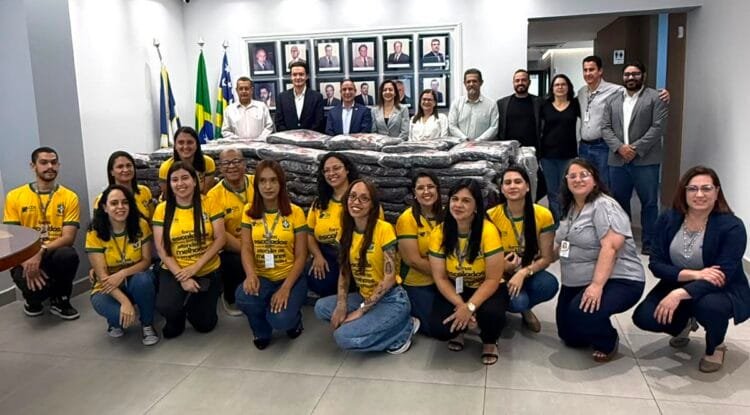 400 cobertores arrecadados: presidente da CDL destaca mobilização que vai ajudar famílias de Anápolis