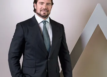 Filme de Bolsonaro reaparece no cenário político após revelação que desmonta versão do PT