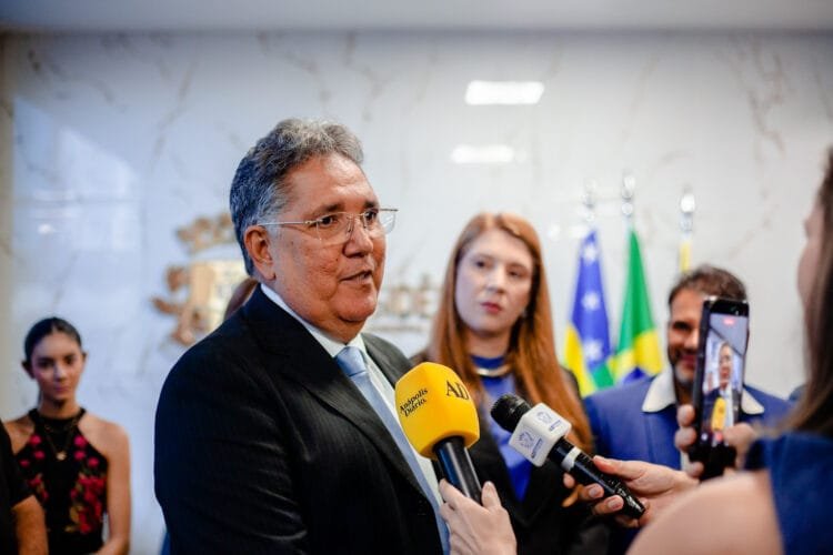 Osmar Borges assume mandato na Câmara e destaca: “Vamos focar em trabalho e projetos”