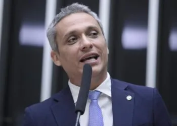 Com parecer de Gayer, comissão aprova projeto que endurece regras sobre bens ligados ao tráfico de drogas