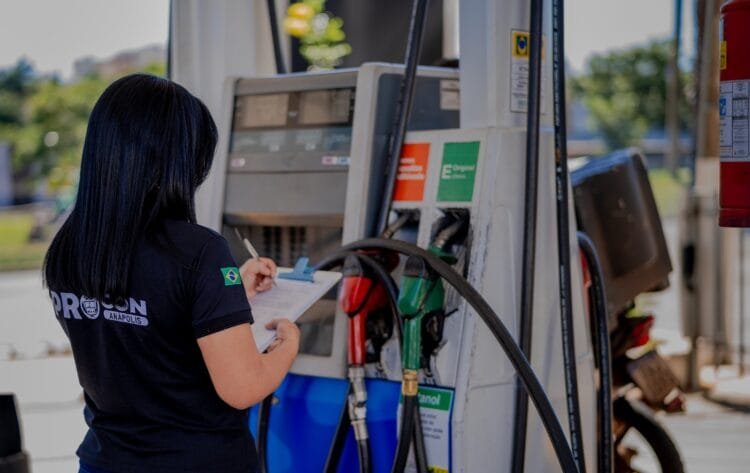 Etanol volta a ser mais vantajoso em Goiás e pode gerar economia na hora de abastecer