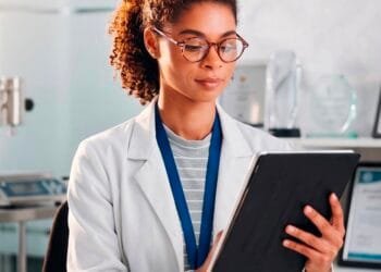 Por que médicos buscam uma especialização em endocrinologia após a graduação?
