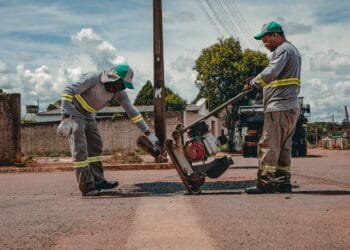 Prefeitura de Anápolis leva serviços urbanos a 26 bairros nesta quarta-feira (22)