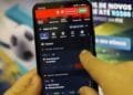 Após governo limitar publicidade, especialistas defendem proibição das bets no Brasil
