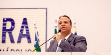 “Não há necessidade de ir a debates para se explicar”, diz Nilson Souza ao defender Daniel Vilela