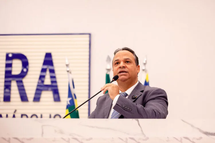 “Não há necessidade de ir a debates para se explicar”, diz Nilson Souza ao defender Daniel Vilela