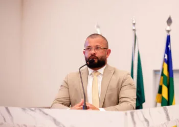 “Ele não fez nada pelo Estado”: Cabo Fred Caixeta critica ausência de Daniel Vilela em debate