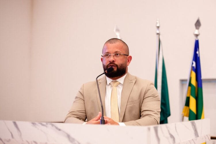 “Ele não fez nada pelo Estado”: Cabo Fred Caixeta critica ausência de Daniel Vilela em debate