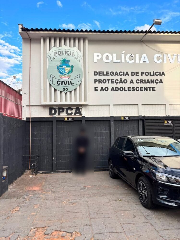 Vigilante é preso em flagrante após ameaçar matar companheira e as filhas durante registro de ocorrência em Anápolis