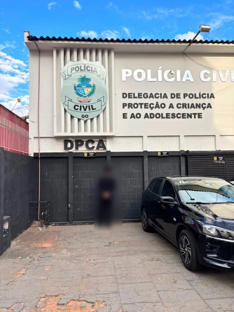 Vigilante é preso em flagrante após ameaçar matar companheira e as filhas durante registro de ocorrência em Anápolis