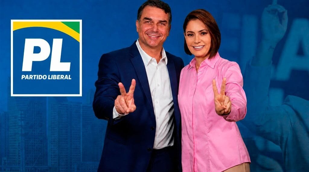 Michelle Bolsonaro reforça articulação conservadora ao lado de Flávio em encontro com candidatos ao Senado