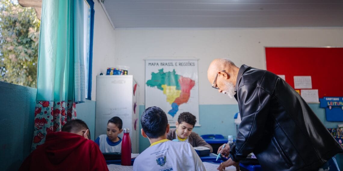 Secretaria Municipal de Educação convoca professores do processo seletivo; veja nomes
