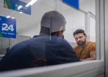 Sine inicia semana com 781 vagas de emprego em diversas áreas, incluindo oportunidades para PCD