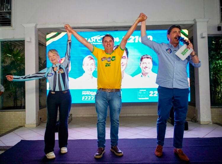 Com casa cheia, Jean Carlos lança campanha de deputado estadual ao lado de Wilder e Magda