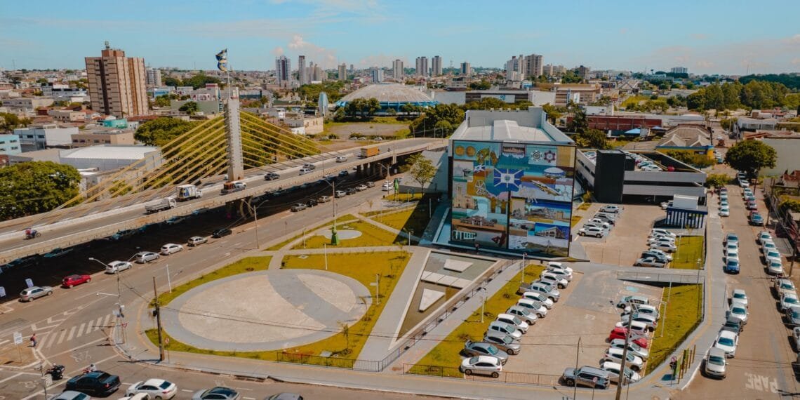 Prefeitura de Anápolis e UEG firmam parceria para melhorar investimentos públicos