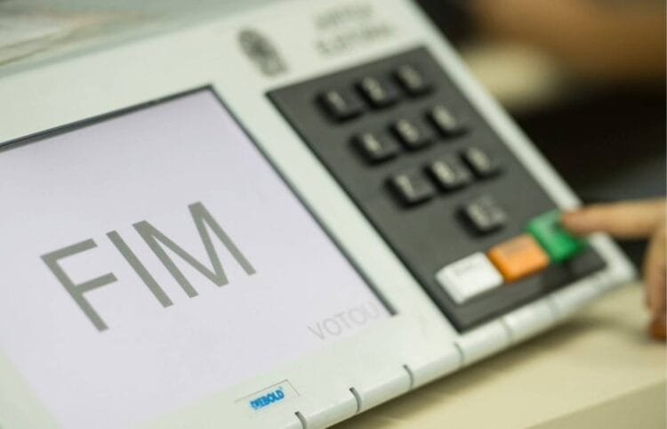 Quaest: no recorte regional, Lula lidera apenas entre eleitores do Nordeste em eventual 2º turno contra Flávio Bolsonaro