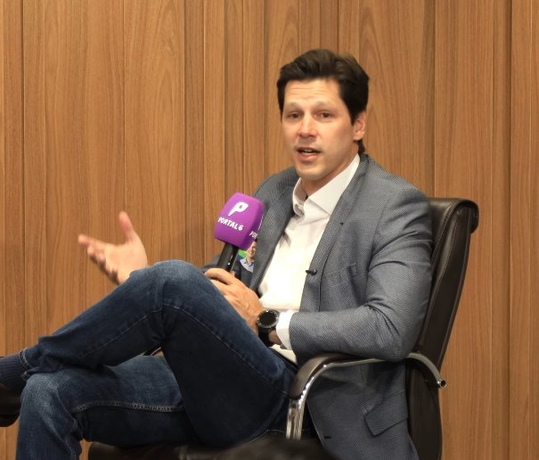 Vilela cobra Infraero e promete buscar solução para Aeroporto de Cargas de Anápolis