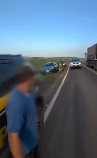 Pai chega a local de acidente e encontra dois filhos mortos em rodovia entre Nova Andradina e Ivinhema