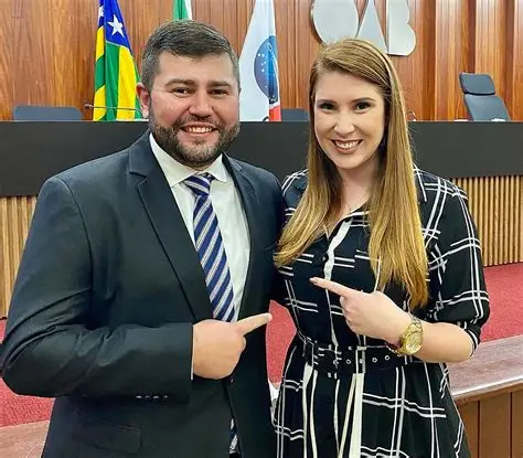 “Nossa última dança”: Andreia Rezende se despede do irmão Amilton Filho em homenagem emocionante