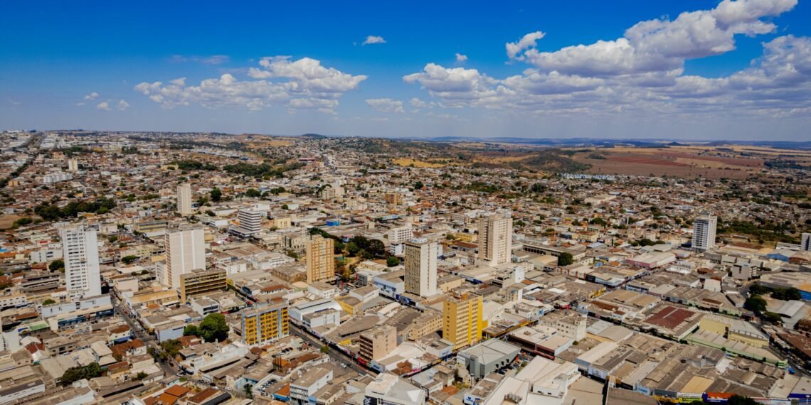 Anápolis abre mais empresas em sete meses de 2026 do que em todo o ano passado