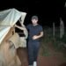 Pedro Pôncio entra em acampamento do MST e grava denúncia sobre condições de famílias