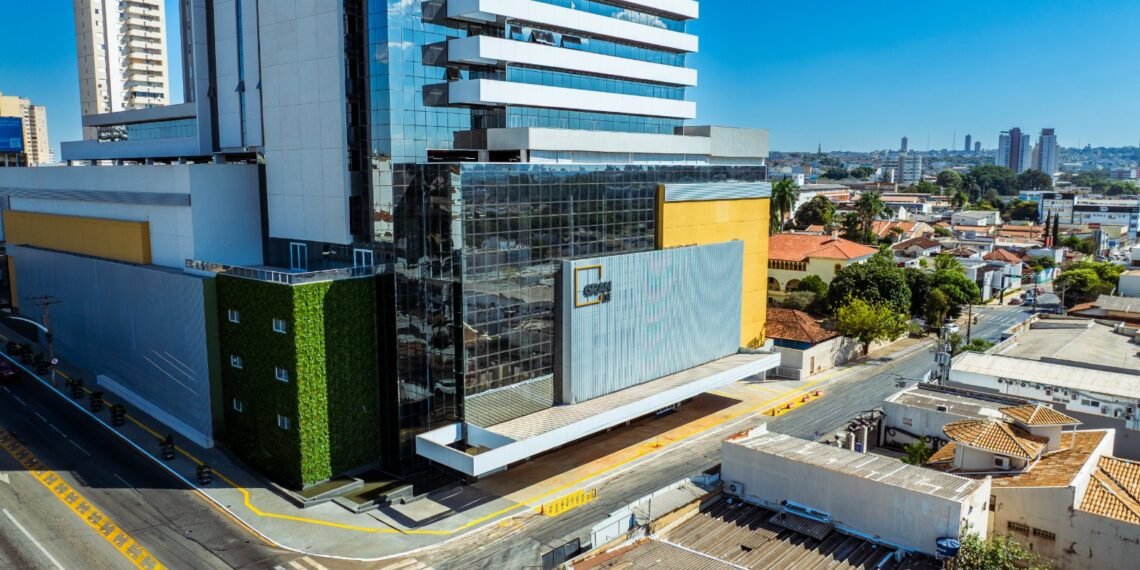 Shopping Gran Life entrega área comum e prepara inauguração de 30 lojas em Anápolis